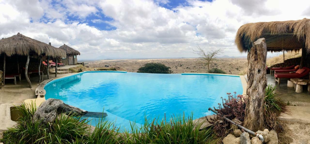 Original Maasai Lodge - Africa Amini Life Engare Nanyuki Eksteriør bilde