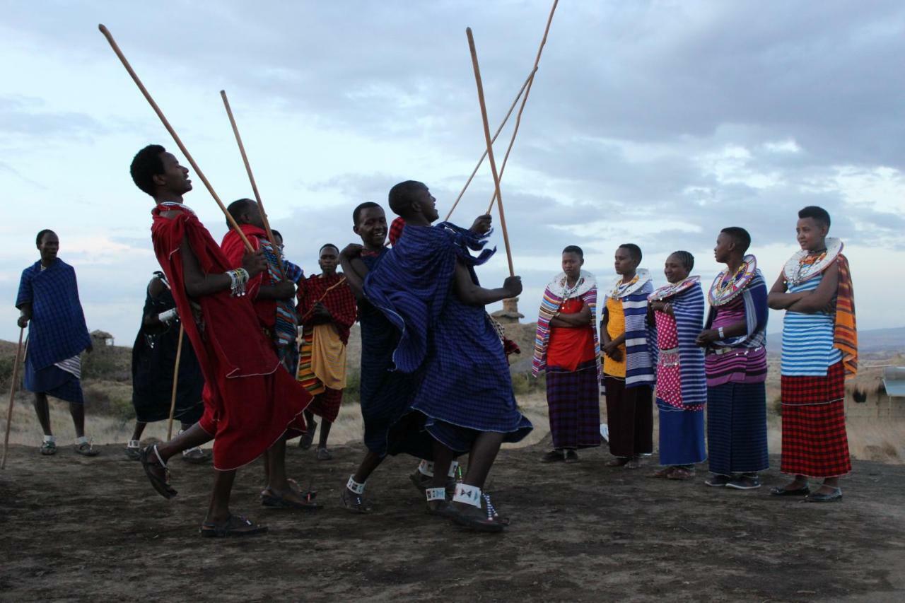 Original Maasai Lodge - Africa Amini Life Engare Nanyuki Eksteriør bilde